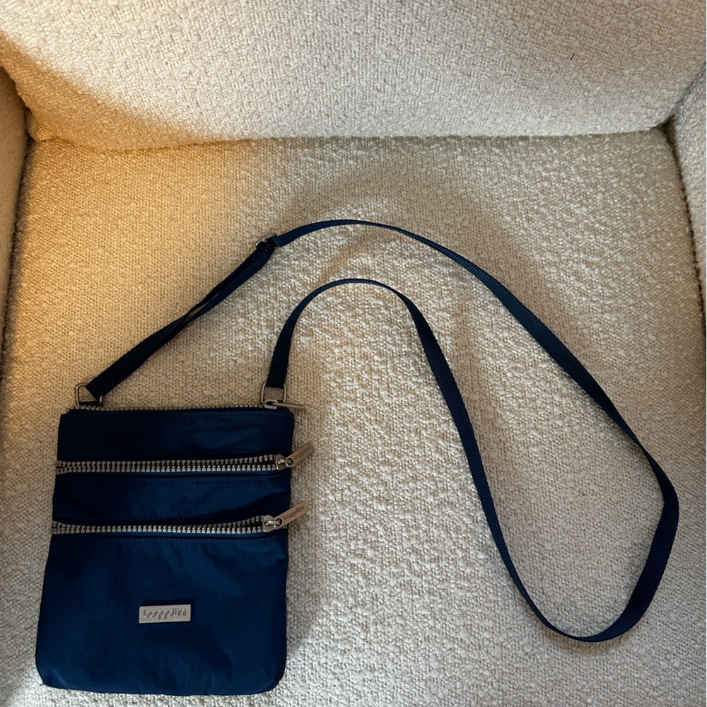Women’s Crossbody Bag